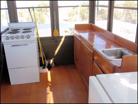 Electric stove, refrigerator and dry sink