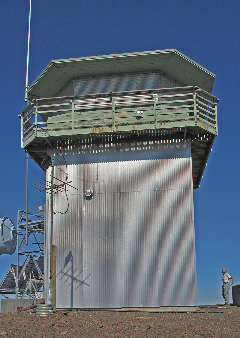 June 2006 photo by PeakBagging.com