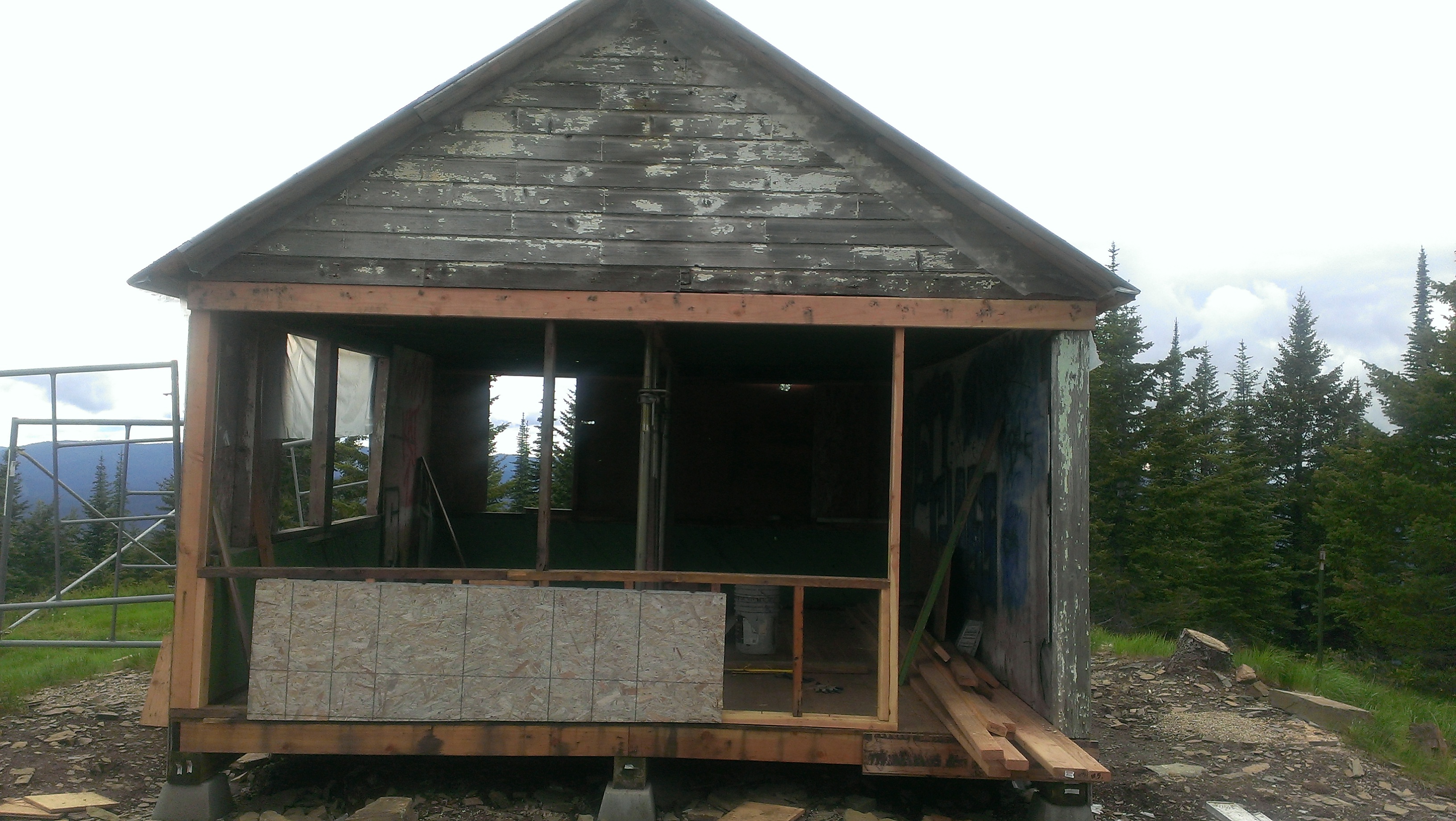 Observer residence in 2013. Photo by Luke Channer.