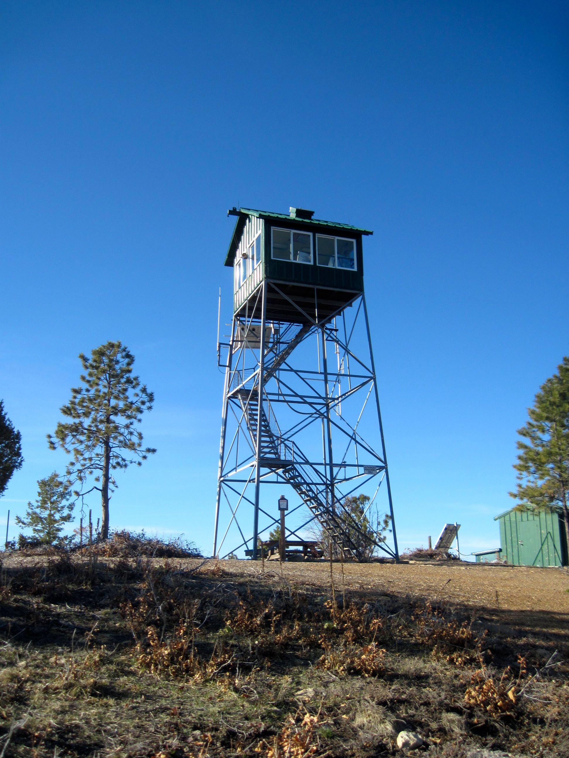 2014 photo (courtesy of Mark Gutzman, USFS)