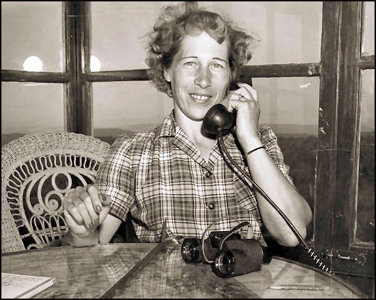 Observer Helen Ellett (1953)