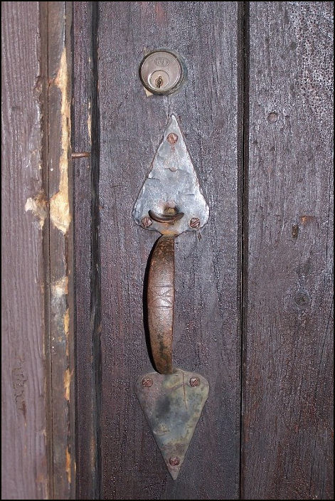 Photos of cabin taken June 6, 2009 by Bill Starr, NHLR 
	State Registrar