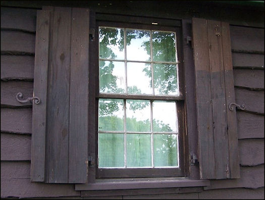 Photos of cabin taken June 6, 2009 by Bill Starr, NHLR 
	State Registrar