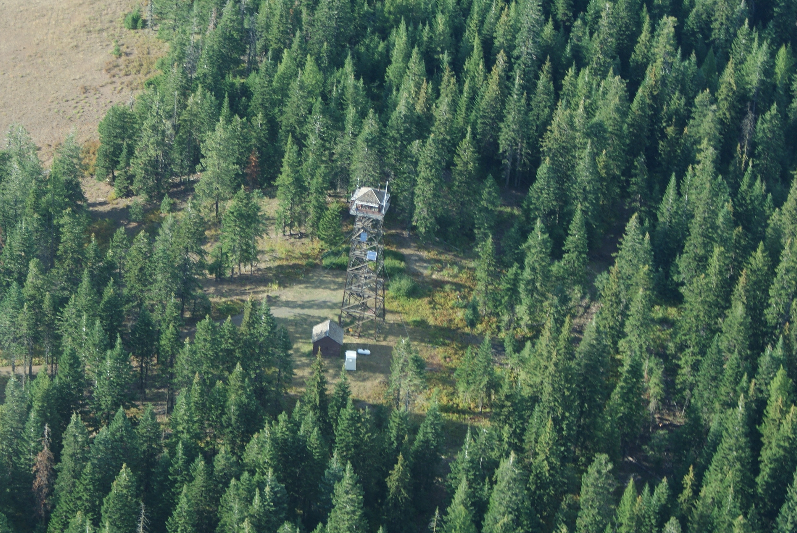 2009 aerial photo by Richard Howley