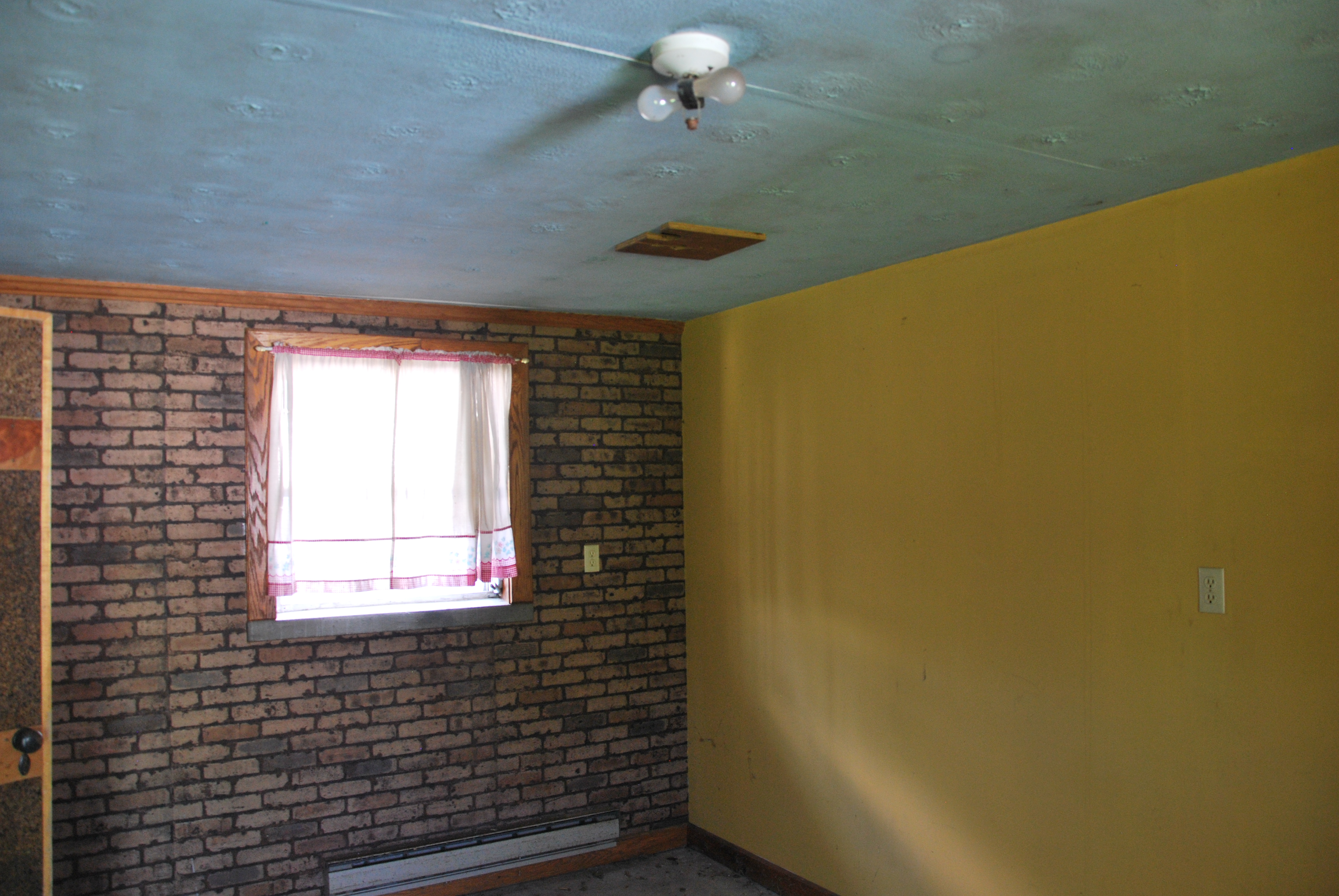 Watchman's Cabin in June 2013