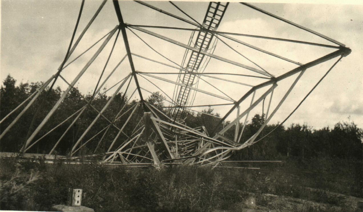 Original tower damaged by 1941 windstorm