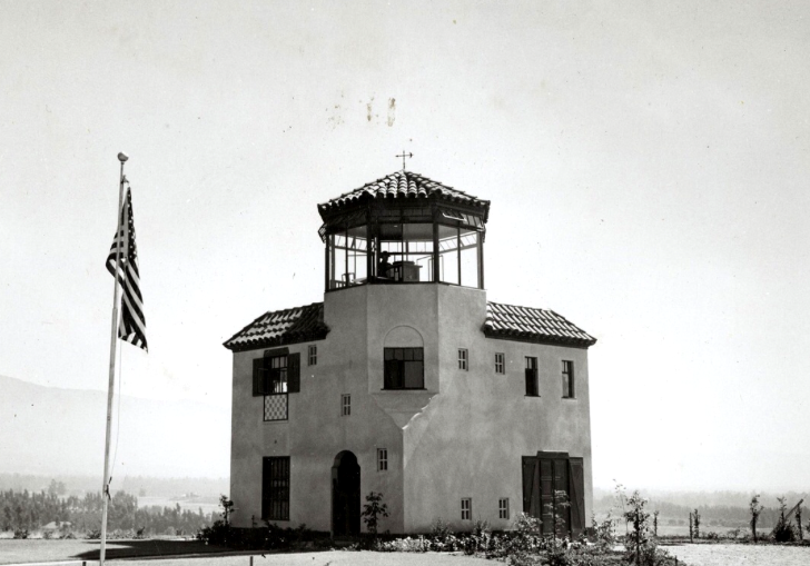 Red Hill (Manker) Lookout
