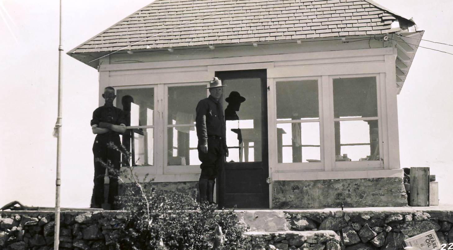 Earlier California Region 5 Plan 4AR Cabin