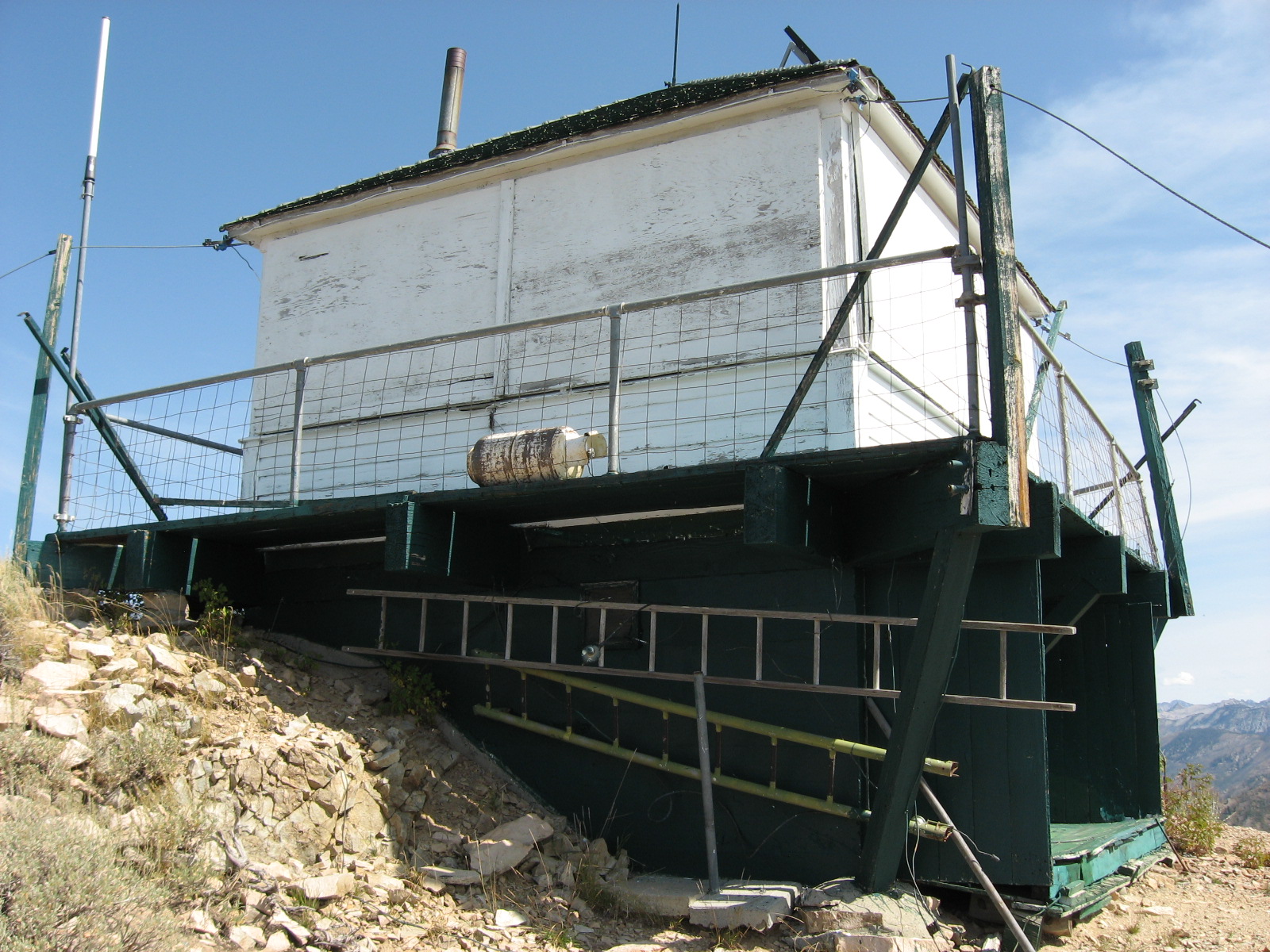 Swanholm Peak Lookout - 2015