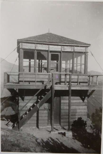 Lookout soon after being completed in 1940. National Park Service