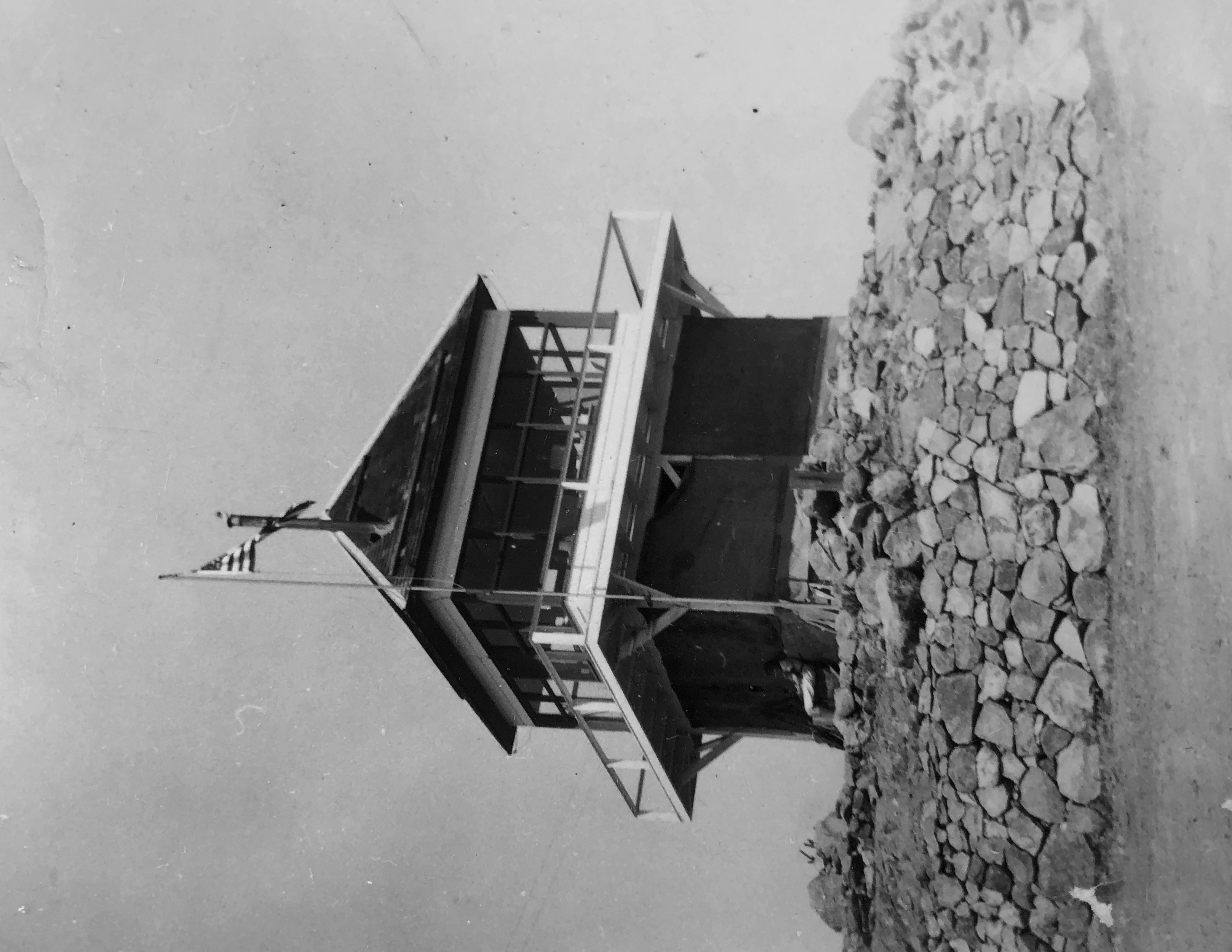 Red Mountain Lookout - Mid 1040's