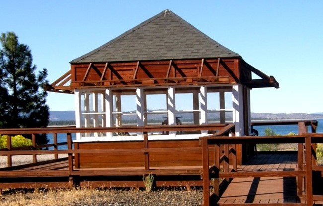 Dow Butte Lookout - 2008