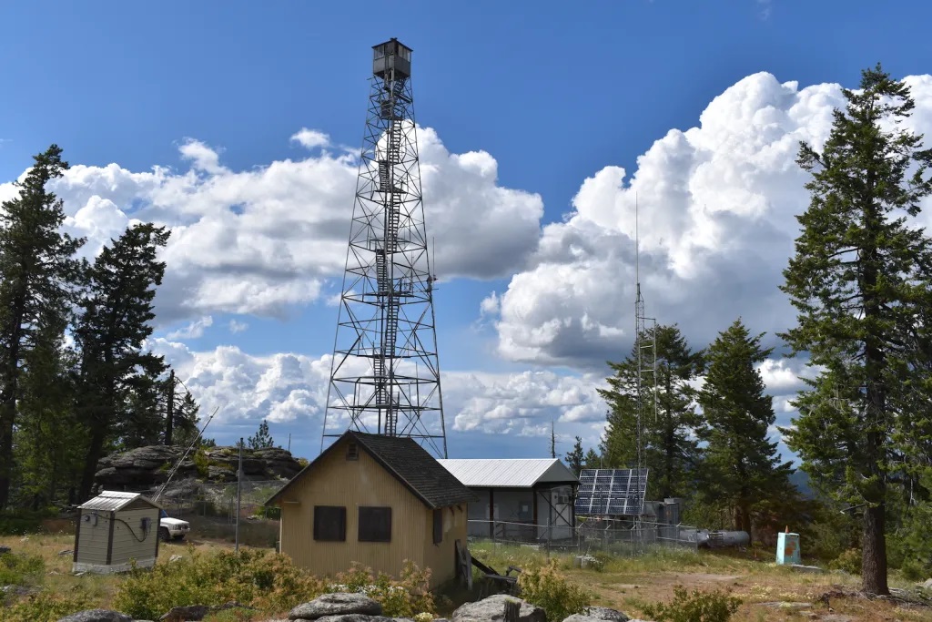 Johnny George Mountain Lookout - 2019