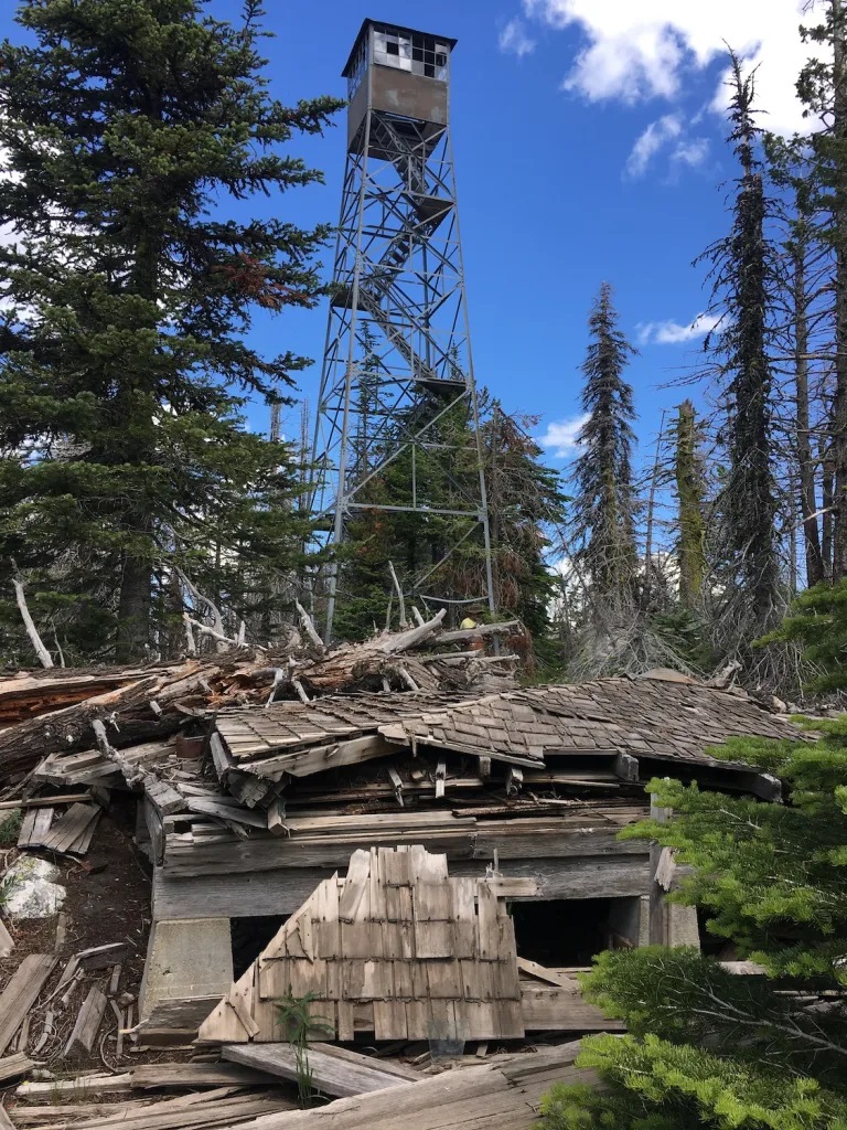 Strawberry Mountain Lookout - 2019