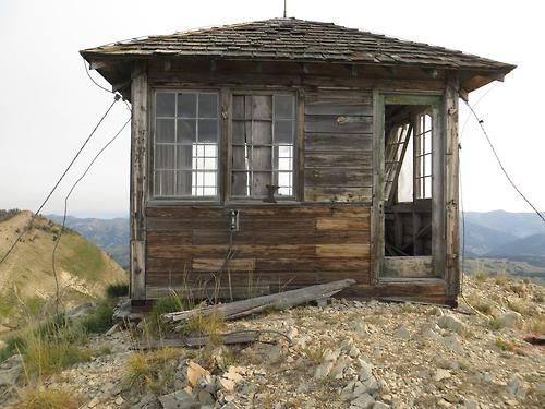 Deadman Mountain Lookout