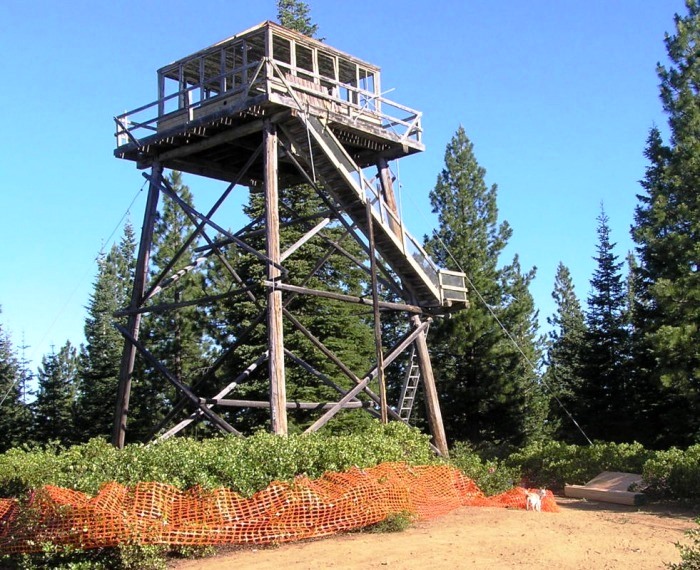 Wanoga Butte Lookout - 2006