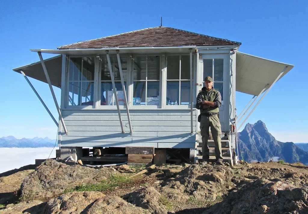 Desolation Peak Lookout