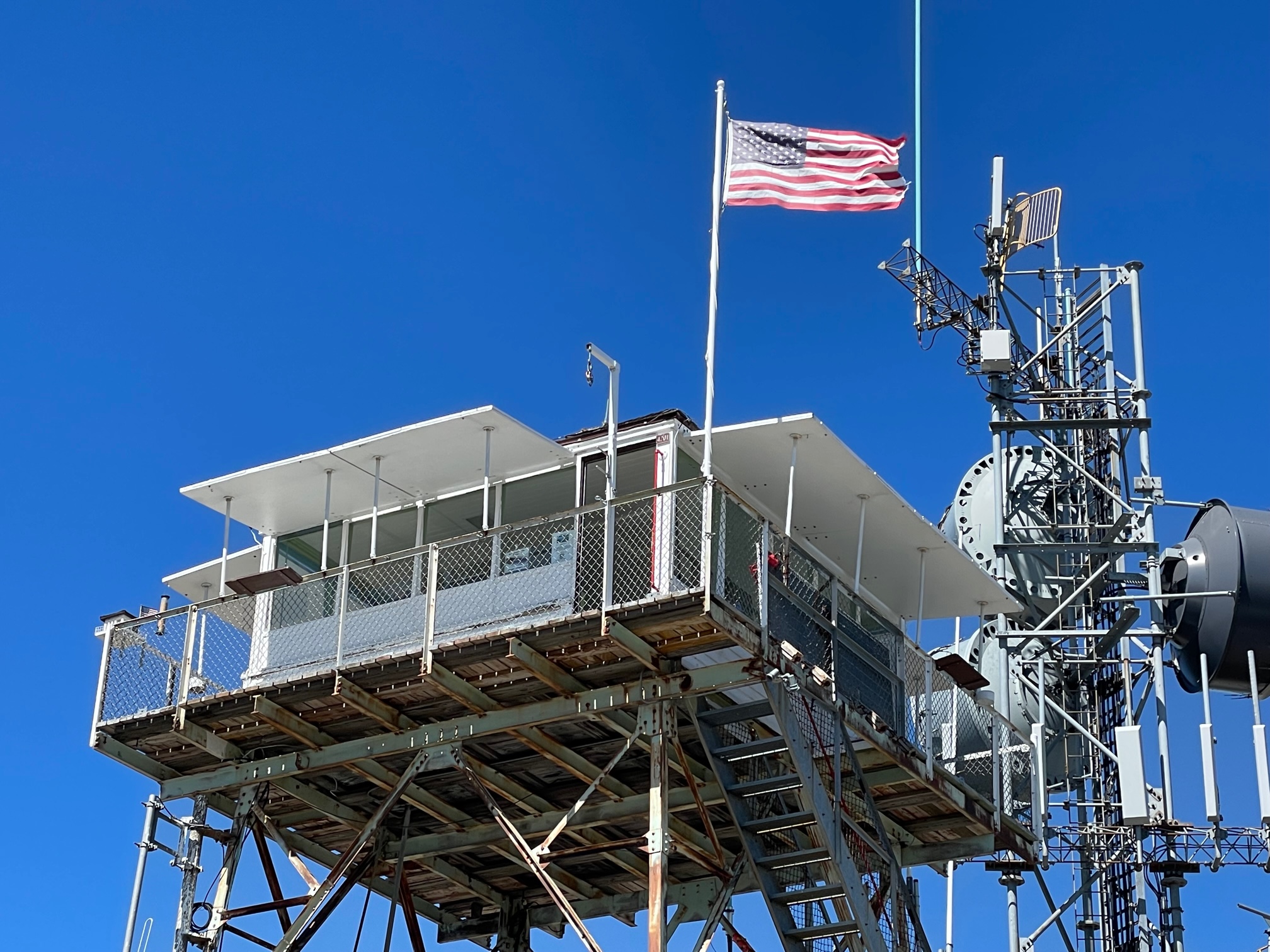 Strawberry Peak Lookout - June 2023