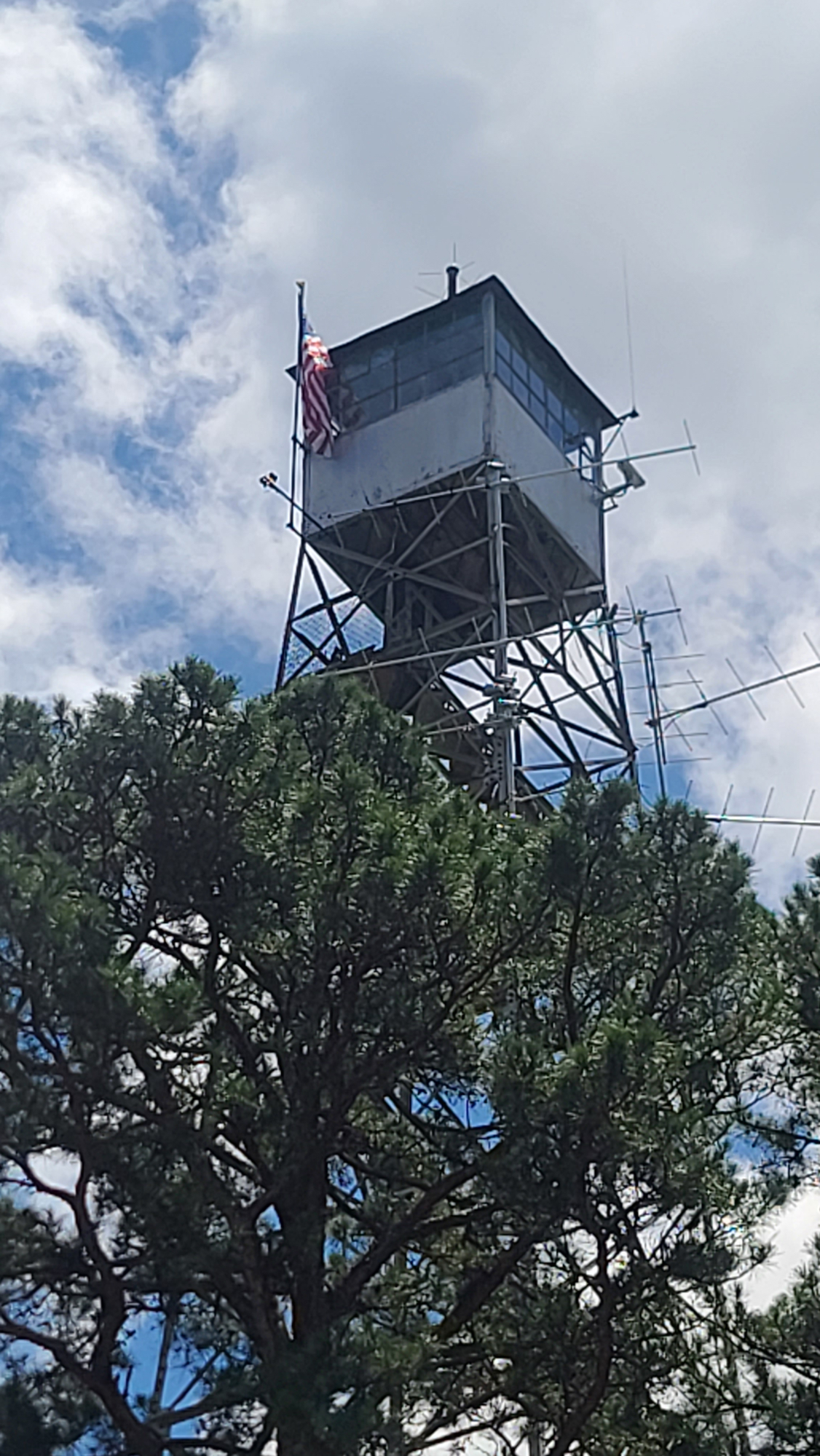 Fremont Lookout sporting colors for America's 250.